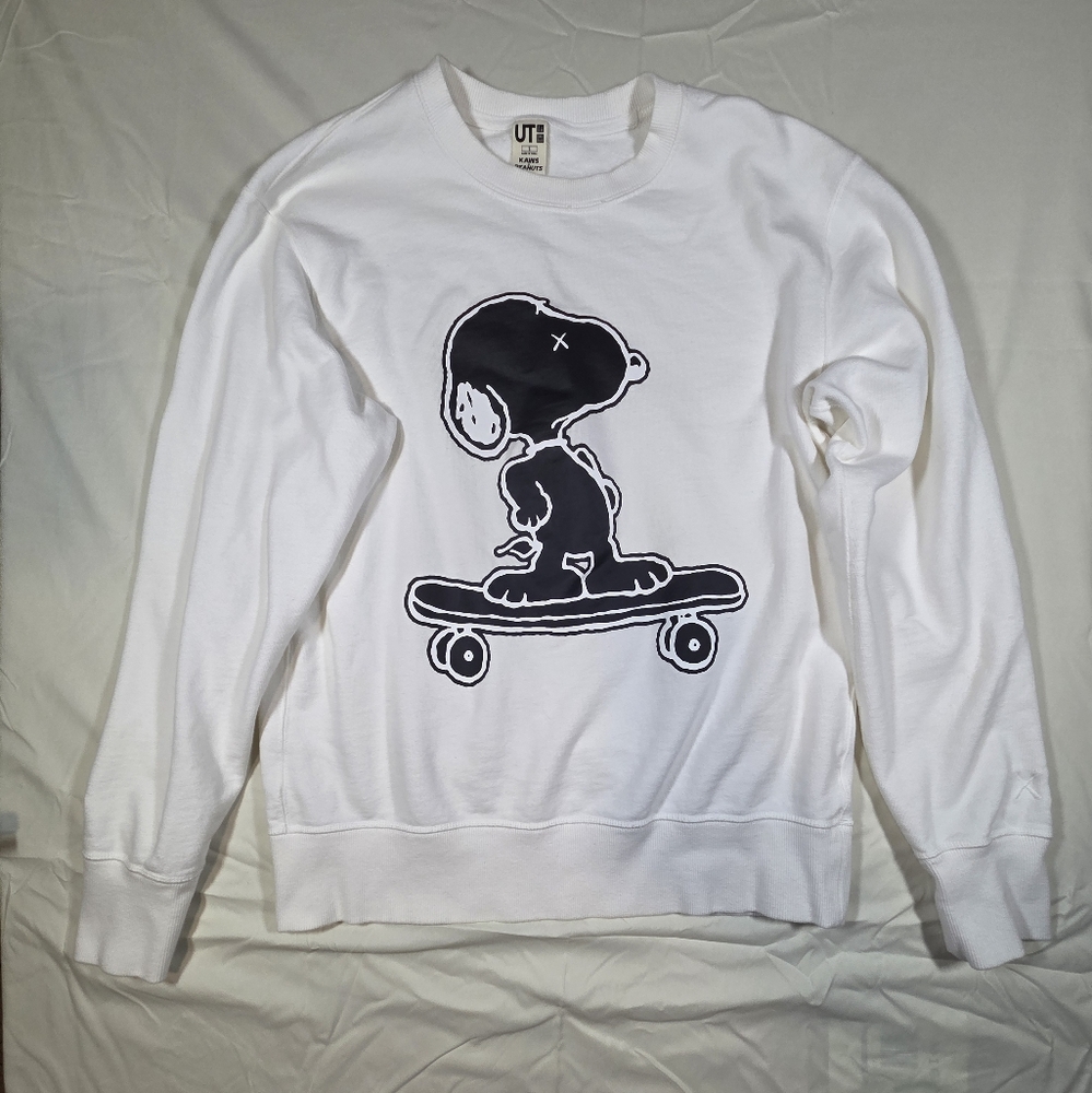 Kaws x Snoopy x Uniqlo Sweatshirtsize S Small Excellent Condition Vintage White